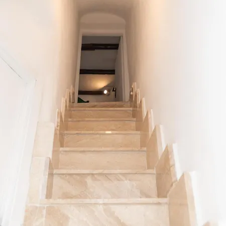 Diffuse - Widespread Collection Pcb Luxury Apartament