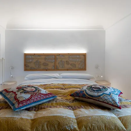 Diffuse - Widespread Collection Pcb Luxury Apartament Ostuni